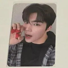 ZB1 ゼベワン　ゴヌク　everline ラキドロ　ビタミン いちご