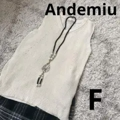 【美品】Vネック ニットベスト ホワイト フリーサイズ 白 アイボリー ビスチェ