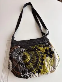 Vera Bradley キルティング ショルダーバッグのサムネイル