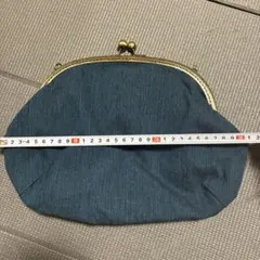 Item thumbnail for item 618dc32d-ce4e-48d0-b2bb-c2cbaaf6daff