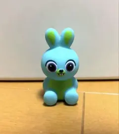 ディズニー　トイストーリー4 バニー　マスコット
