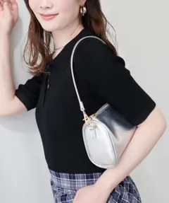 新品タグ付き♡ナチュラルクチュール♡ラメシアーポロニットのサムネイル