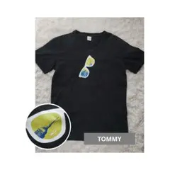 TOMMY 半袖Tシャツ　Sサイズ　Vネック