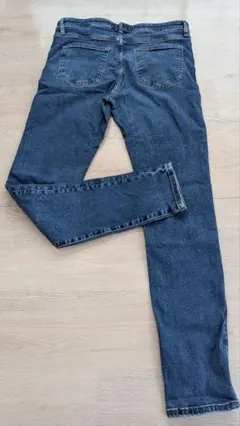 ​ユニクロ ウルトラストレッチジーンズ 32インチ ウエスト81.5cm