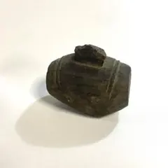 Item thumbnail for item 6439b9d6-148e-4572-8150-bef528c21f1c