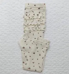 プティマイン　バックフリルレギンス　アイボリー×さくらんぼ