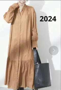 デシンマキシティアードワンピース