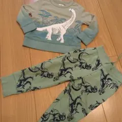 【美品】GAP 恐竜好 トレーナー・パンツセット 2歳3歳用　みどり　グリーン