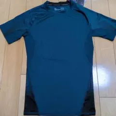 新品☆Under Armour HeatGear コンプレッションTシャツ LG