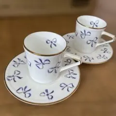 イブサンローラン　紫色リボン模様カップ・ソーサーセット