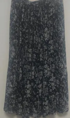 ローラアシュレイロングプリーツスカート