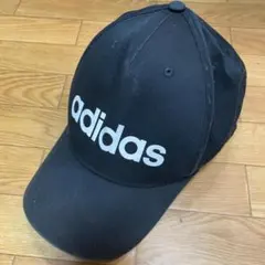大きなサイズ adidas キャップ 帽子 HT6356 (60-63cm) 黒