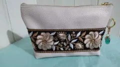 ✨インド刺繍リボン✨ ポーチ 中型