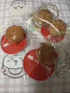 本日発送　LOTTE パイの実 ミニチュアキーホルダー 3個セット　TAITOのサムネイル