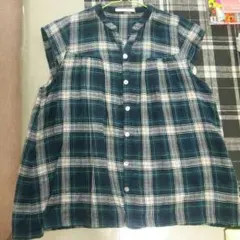 チェックシャツのサムネイル