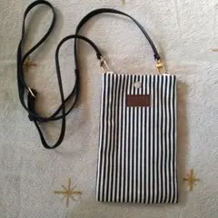 isa ショルダーバッグ