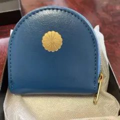 皇居 本革 二つ折り財布 菊の御紋入りライトブルー&小銭入れシルバーセット※残1 皇居 本革 二つ折り財布 菊の御紋入りライトブルー&小銭入れ