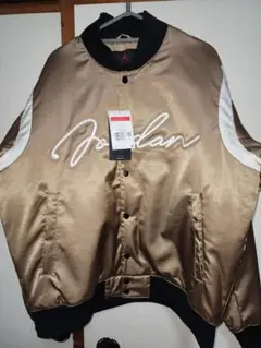 Jordan ゴールド ジャンパー　新品未使用