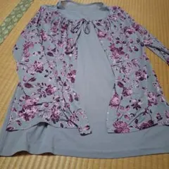 花柄フロント重ね着風グレー長袖トップスMサイズ