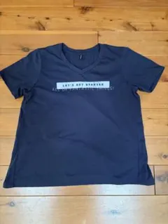 ダンスキン　半袖Vネック半袖Tシャツのサムネイル