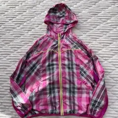 美品　ニューバランス　ウインドブレーカー　ピンク×チェック　ロゴ刺繍