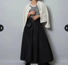 Arpege story 黒メモリータックスカート