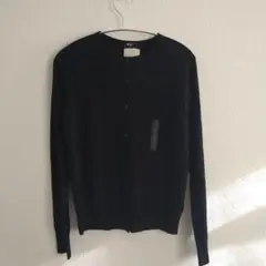 新品　UNIQLO エクストラファインメリノクルーネックカーディガン M 黒