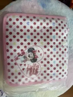 ミニーマウス Totally Minnie Mouse スーベニア