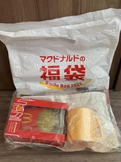 マクドナルド 福袋 2022 マンハッタンポテトライト マグカップ セットのサムネイル
