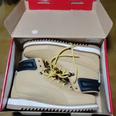 Puma ベージュ ハイカットスニーカー