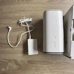 Speed Wi-Fi HOME 5G L13 ホワイト　無線LANルーター