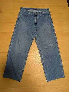 UNIQLO W34 ワイドストレートジーンズ　殆ど未使用