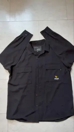 黒の長袖シャツ Mサイズ