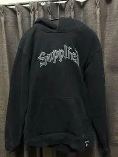 Supplied ロゴパーカー　サプライヤー