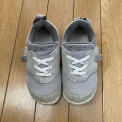 asics アシックス　シューズ　スニーカー　16.0