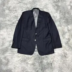 紺ブレザー