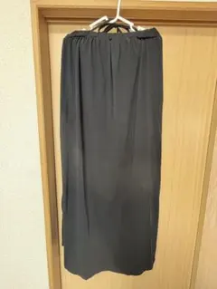 GU 黒 ロングスカート Lサイズのサムネイル