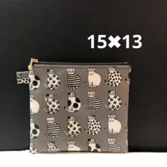 ☆ 人気のねこ柄　ポーチ　ラミネート生地　ハンドメイド