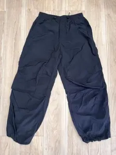 UNIQLO ユニクロ パラシュートパンツ ブラック M 黒 レディース ワイド