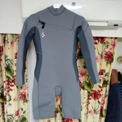 volcom ウェットスーツ ロンスプ　グレー　キッズ16サイズのサムネイル