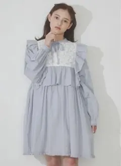 ローズティアラ スカラ刺繍チュニック 新品タグ付き42 ブルー - メルカリ