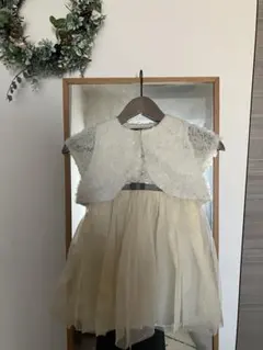 クリーム色のフォーマルドレス -110- キッズワンピース キッズドレス