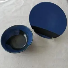 青いストライプデザイン皿とボウルセット