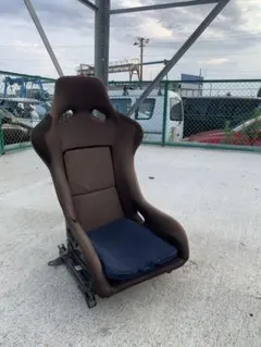 RECARO レカロ　座椅子にする脚部　写真に写ってる物のみ RECARO レカロ 座椅子にする脚部 写真に写ってる物のみ - メルカリ