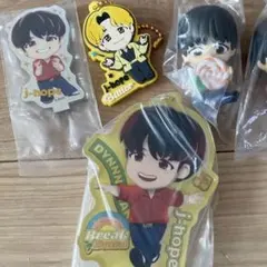 j-hope TinyTan アクリルキーホルダー　BTS チャーム