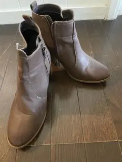 H&M ブラウン ブーティのサムネイル