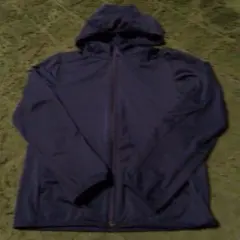 413）ユニクロ　エアリズムパーカー