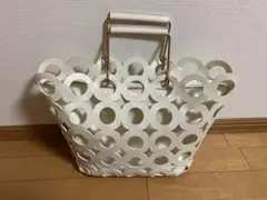 Item thumbnail for item a2956b7a-fdd0-40b6-81d9-49f268be4f1a