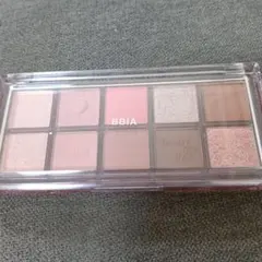 新品未使用　BBIA エッセンシャルアイパレット 03のサムネイル