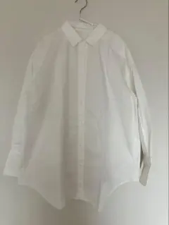 新品タグ付　eLLa エラ　ビッグサイズシルエット　シャツ　ホワイトのサムネイル